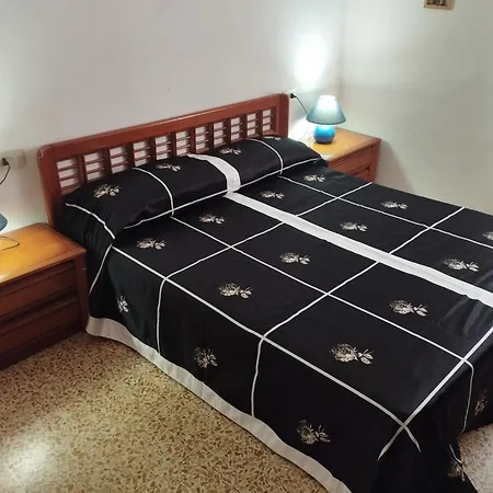 Roma27 *